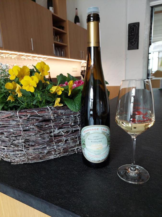 Weingut Licht-Stadtfeld Браунеберг Экстерьер фото